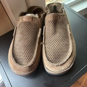 OluKai Moloa Kohana Men's Tan Perforated Loafers